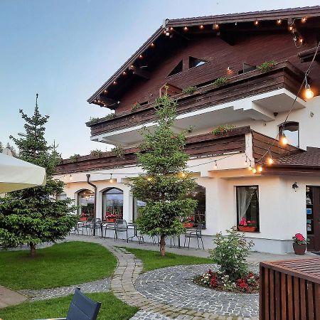 Pensiune & Restaurant Victoria Păltiniş 외부 사진