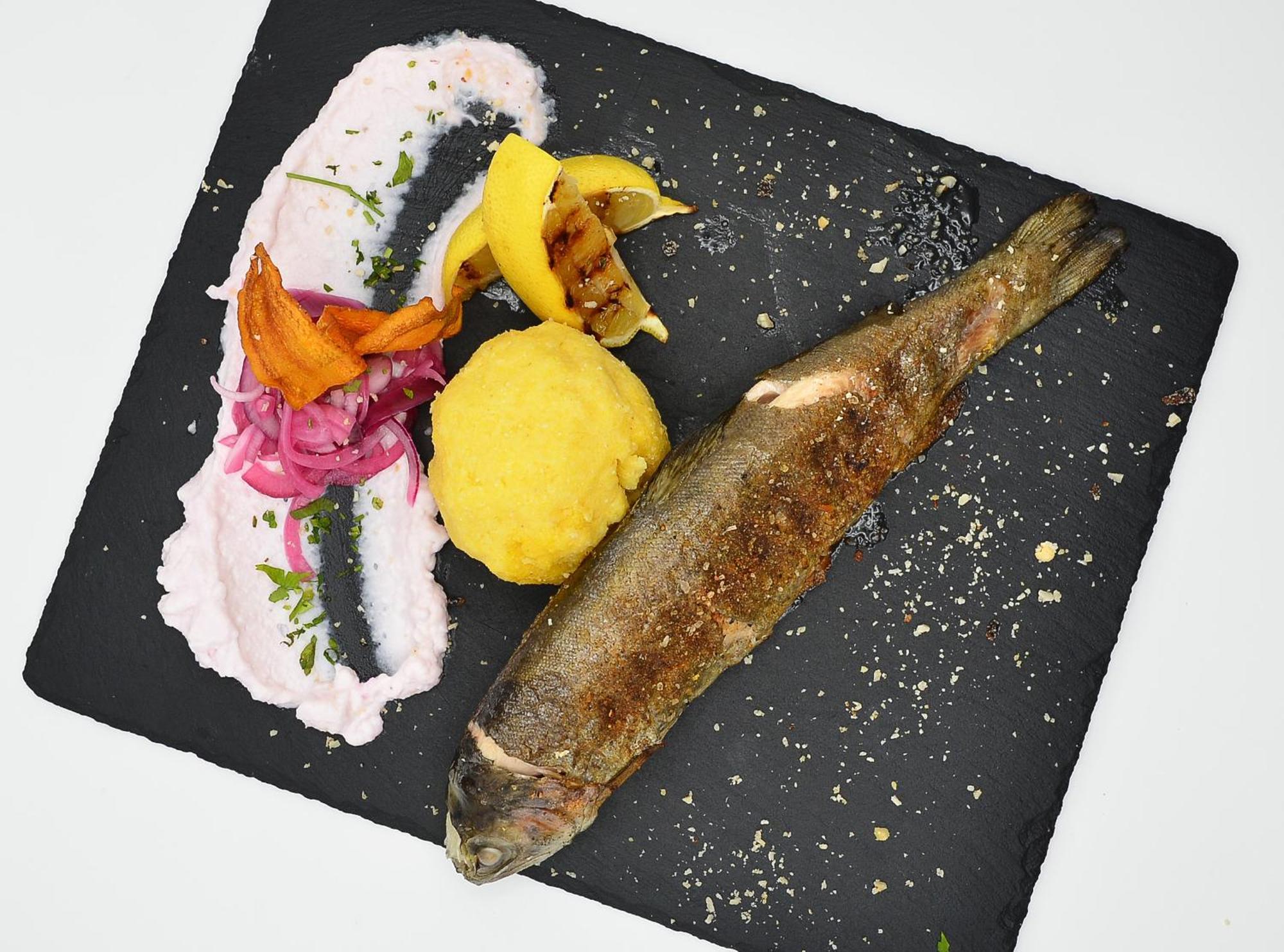 Pensiune & Restaurant Victoria Păltiniş 외부 사진